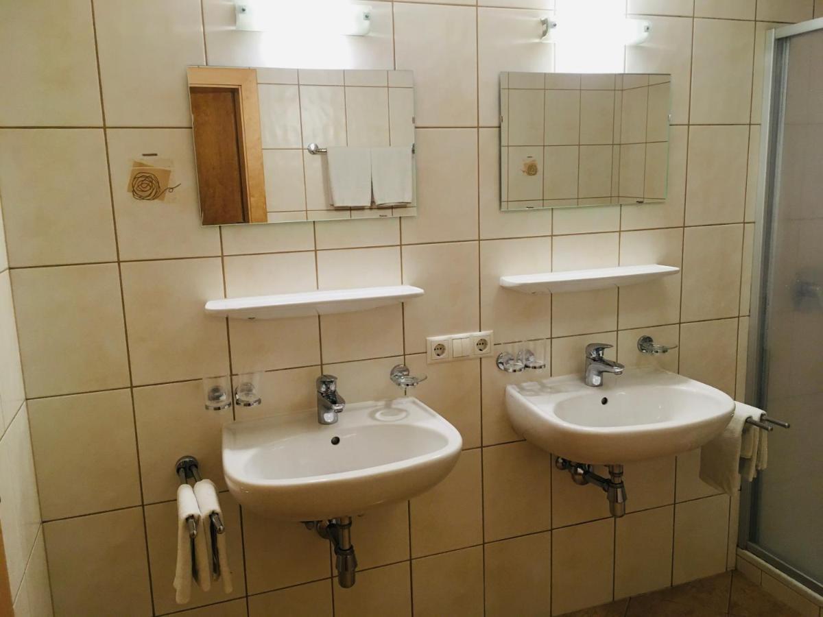 Pension Schneider Neustift im Stubaital Extérieur photo